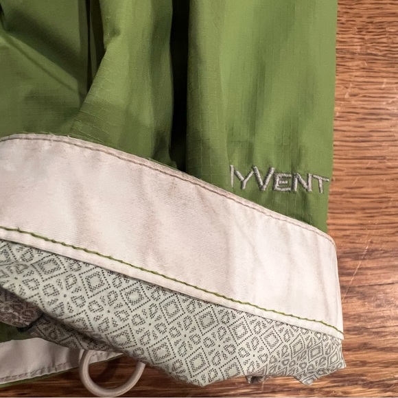 The North Face Womens Rain Jacket Coat HyVent Shell Green Small - Picture 7 of 14